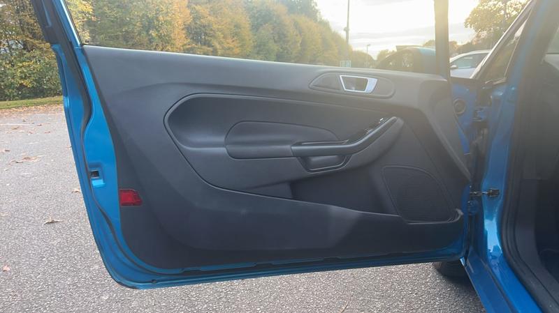 Ford Fiesta 1.25 i 82 Trend