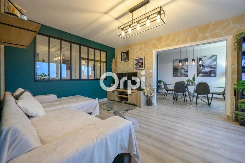 Appartement - 88 m² - 4 pièces