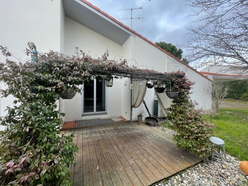 Maison - 148 m² - 6 pièces