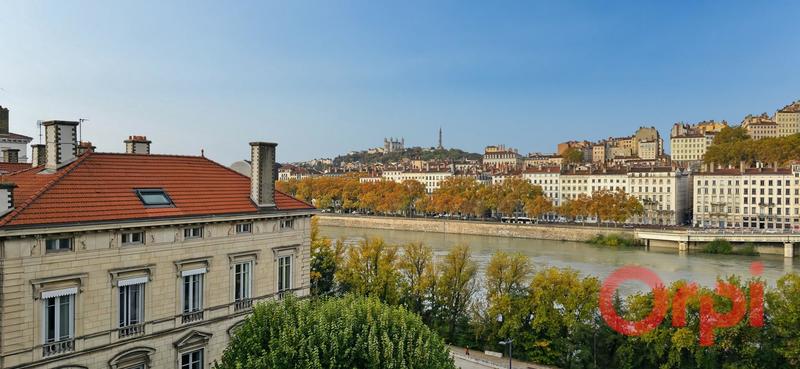 Penthouse - 130 m² - 5 pièces