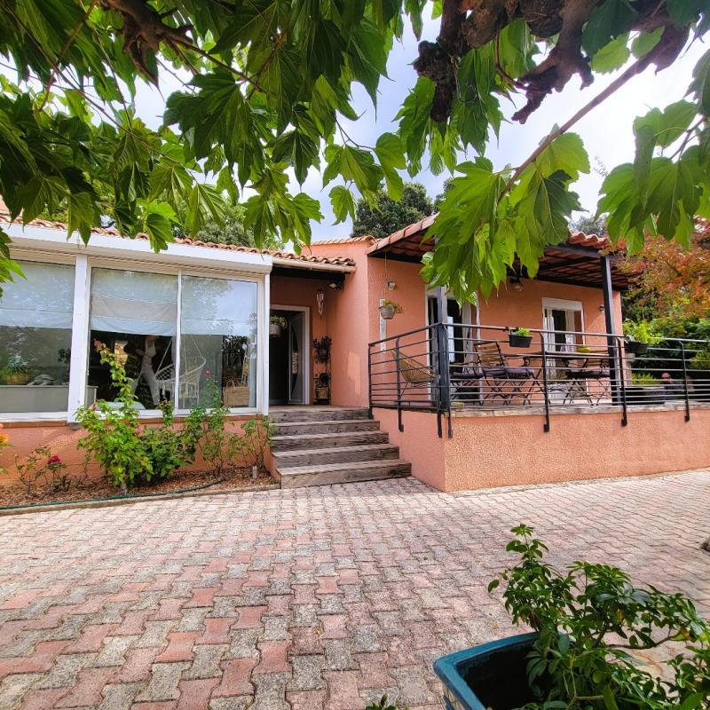 Maison - 107 m² - 5 pièces