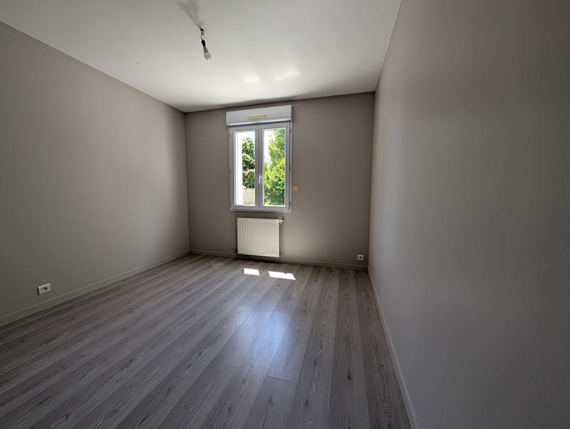 Maison - 101 m² - 6 pièces