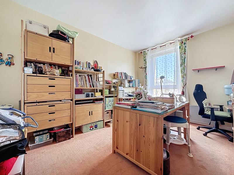 Appartement - 98 m² - 4 pièces