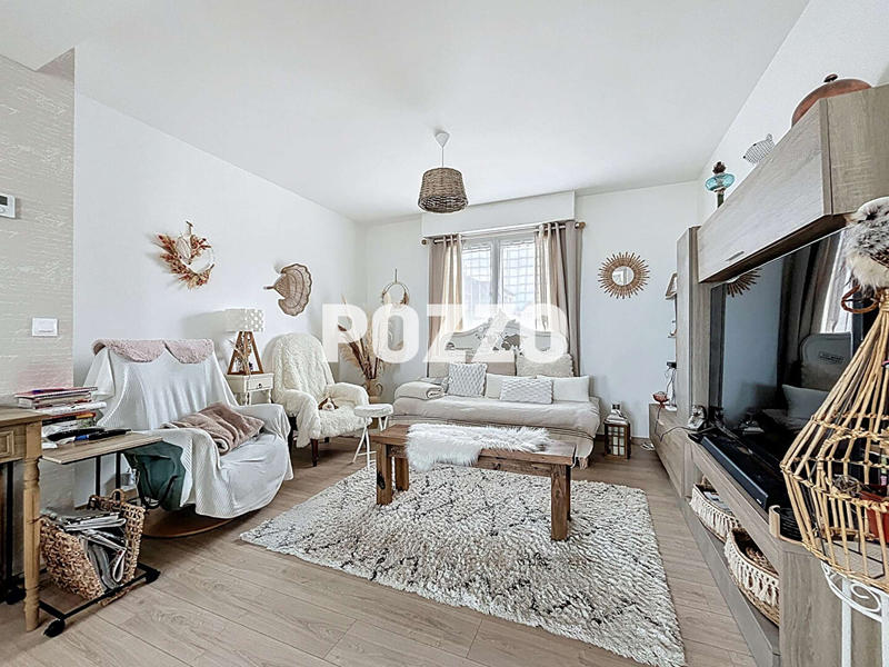 Maison - 155 m² - 9 pièces