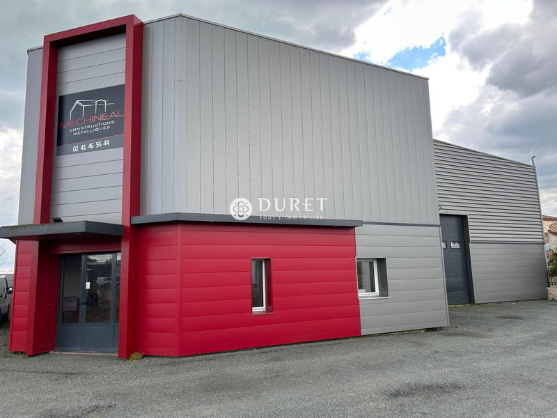 Local d'activités - 1 000 m²