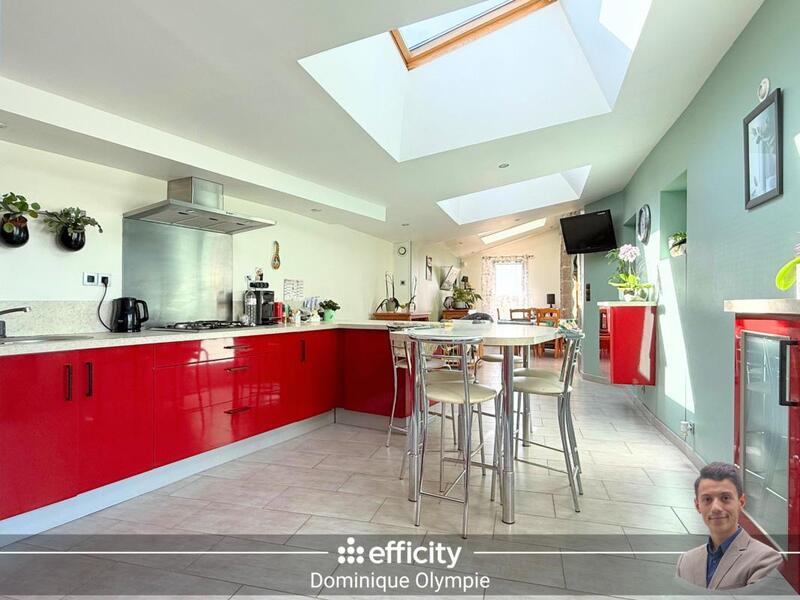 Maison - 160 m² - 7 pièces