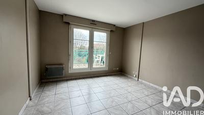 Studio - 25 m² - 1 pièce