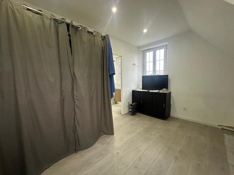 Maison - 95 m² - 3 pièces