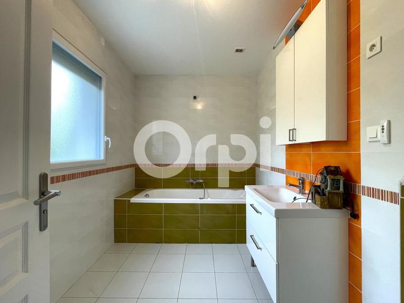 Maison - 265 m² - 7 pièces