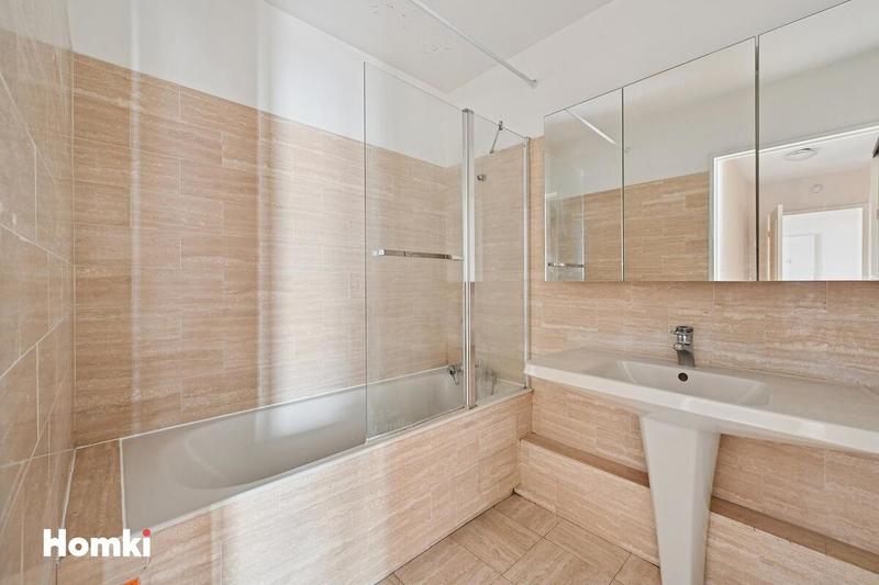 Appartement - 77 m² - 4 pièces