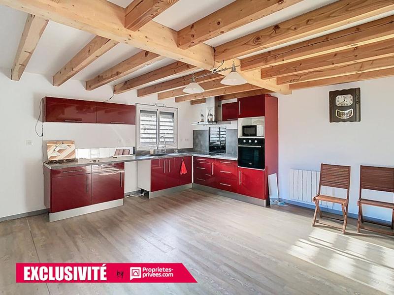 Maison - 90 m² - 5 pièces