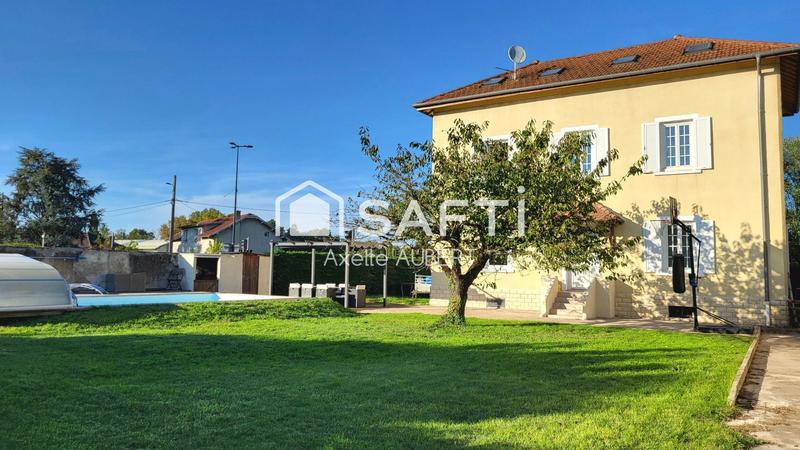 Maison - 140 m² - 7 pièces