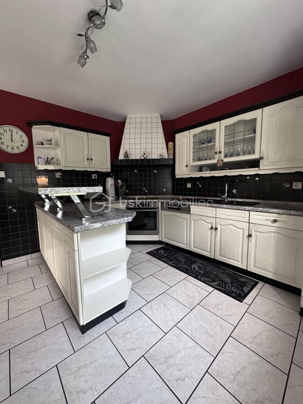 Maison - 105 m² - 5 pièces