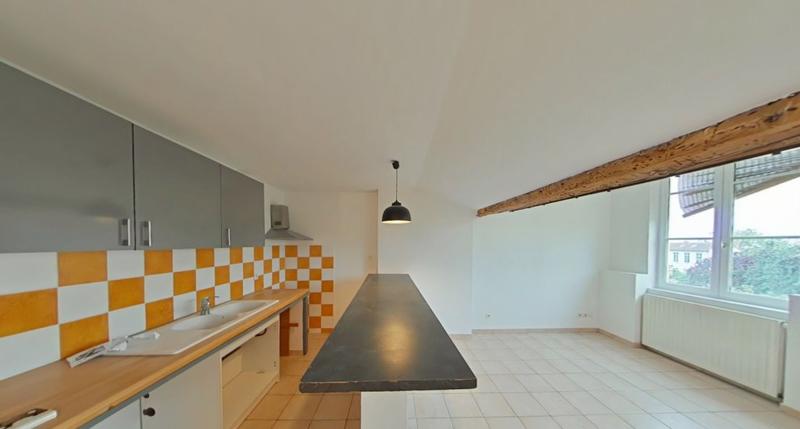 Appartement - 75 m² - 4 pièces