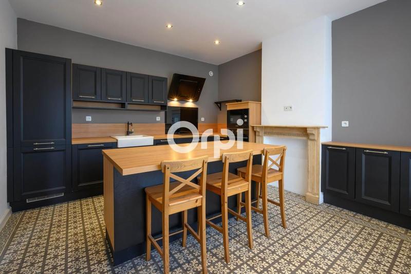 Maison - 190 m² - 6 pièces