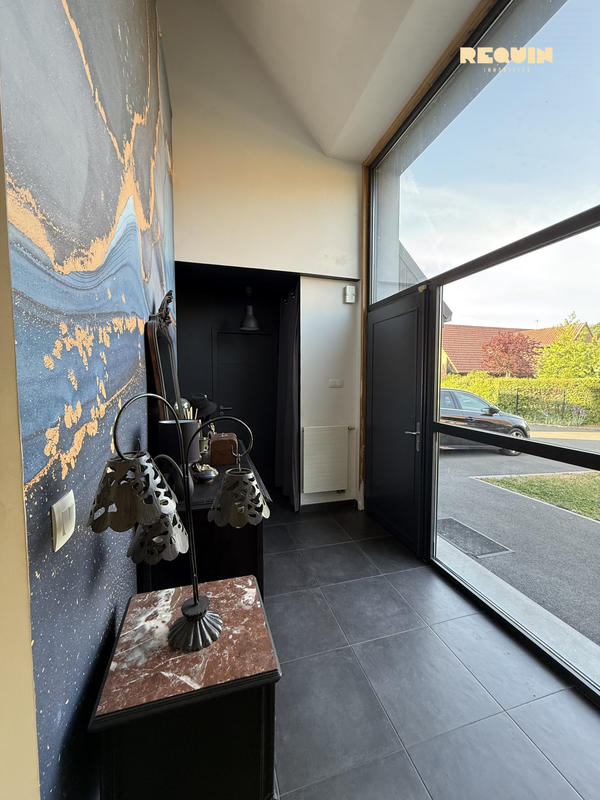 Maison - 133 m² - 6 pièces