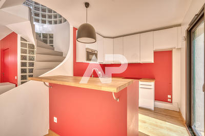 Maison - 148 m² - 6 pièces