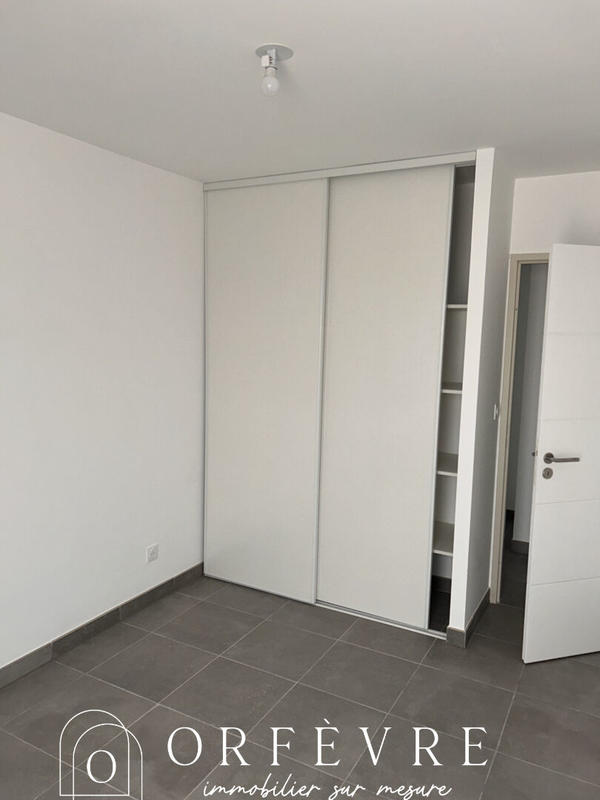 Appartement - 82 m² - 3 pièces