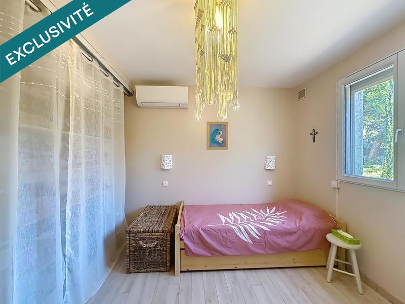 Villa - 175 m² - 9 pièces