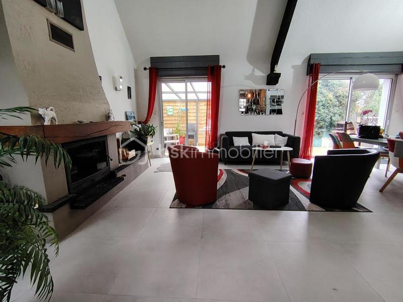 Propriété - 125 m² - 6 pièces