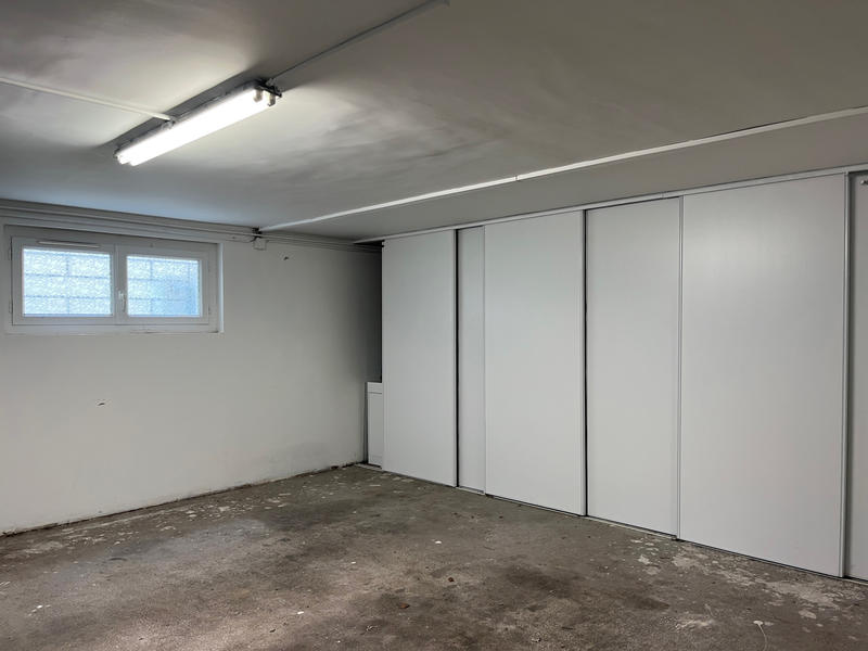 Maison - 196 m² - 9 pièces