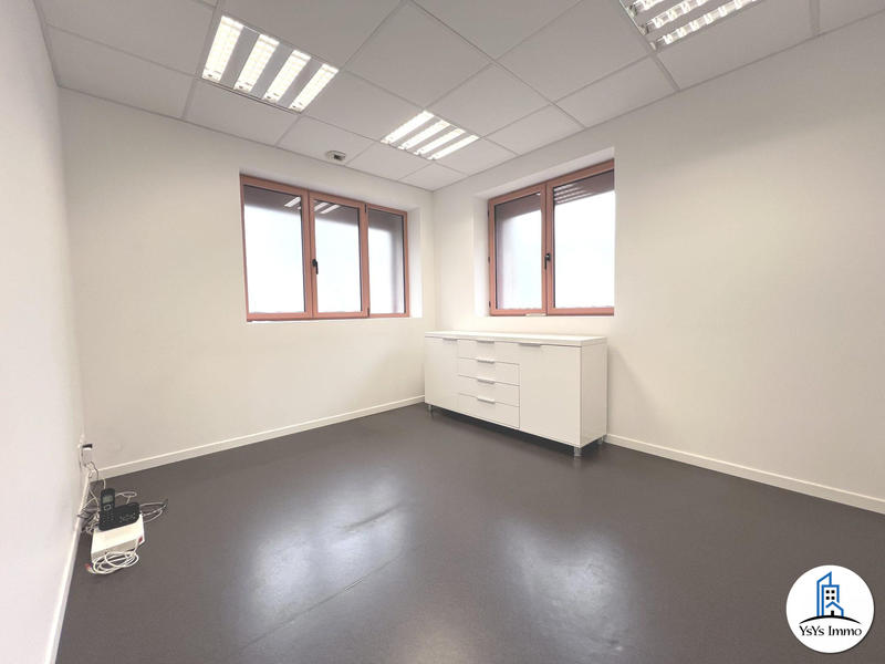 Bureau - 30 m²