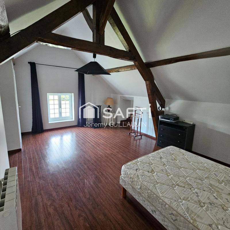 Maison - 311 m² - 11 pièces