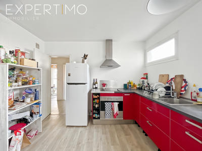 Appartement - 116 m² - 6 pièces