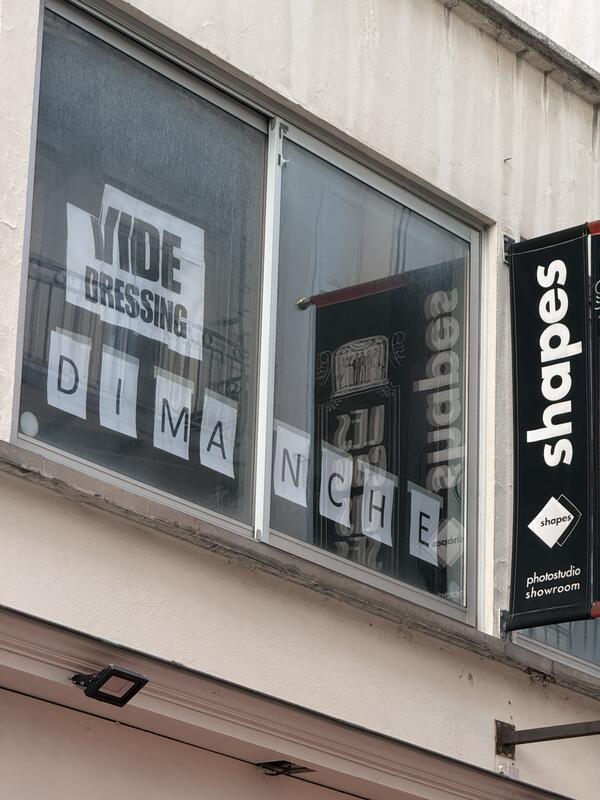 Brocante de printemps au studio shapes : vide-dressing / vide-grenier / mobilier / accessoires..