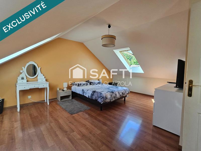 Maison - 146 m² - 7 pièces