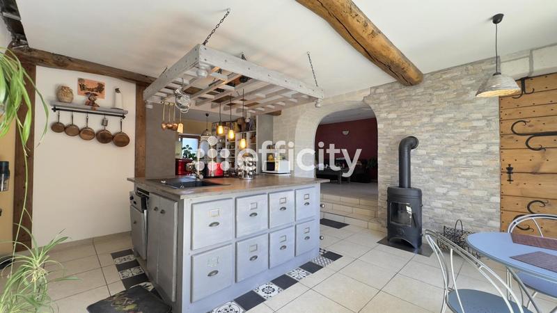 Corps de ferme - 133 m² - 5 pièces