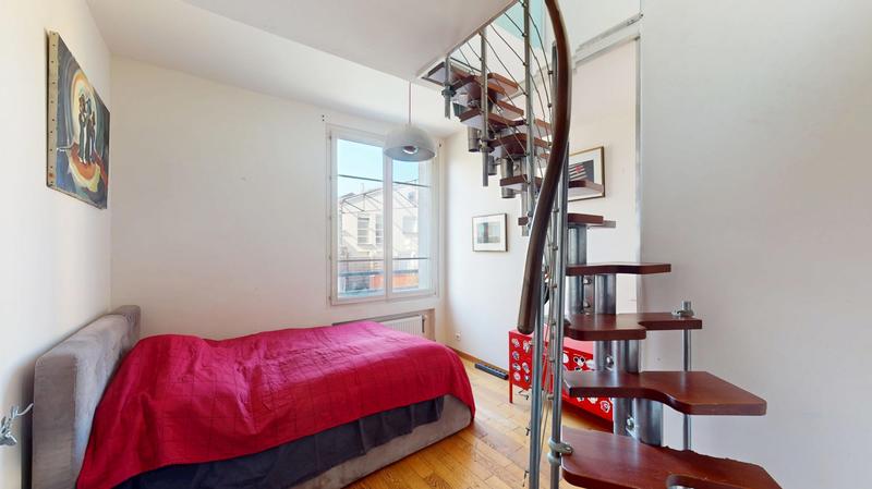 Maison contemporaine - 150 m² - 8 pièces