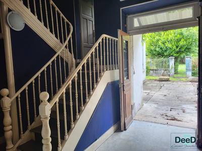 Maison - 205 m² - 7 pièces