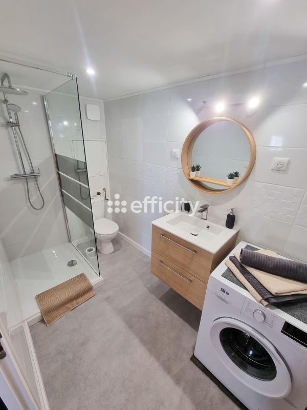 Appartement - 104 m² - 5 pièces