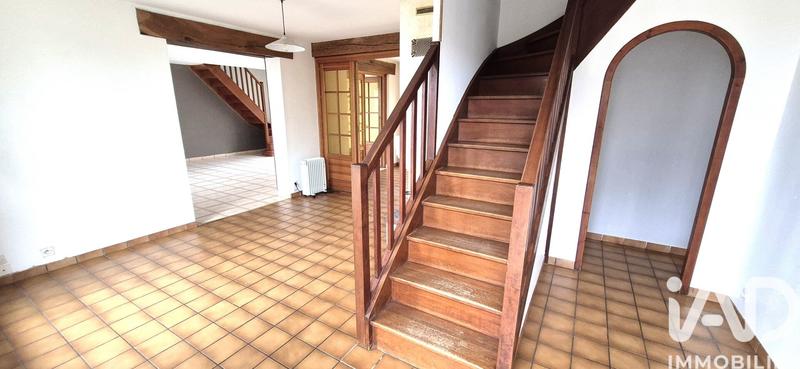 Maison - 135 m² - 6 pièces