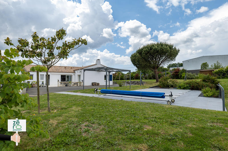 Maison - 159 m² - 7 pièces