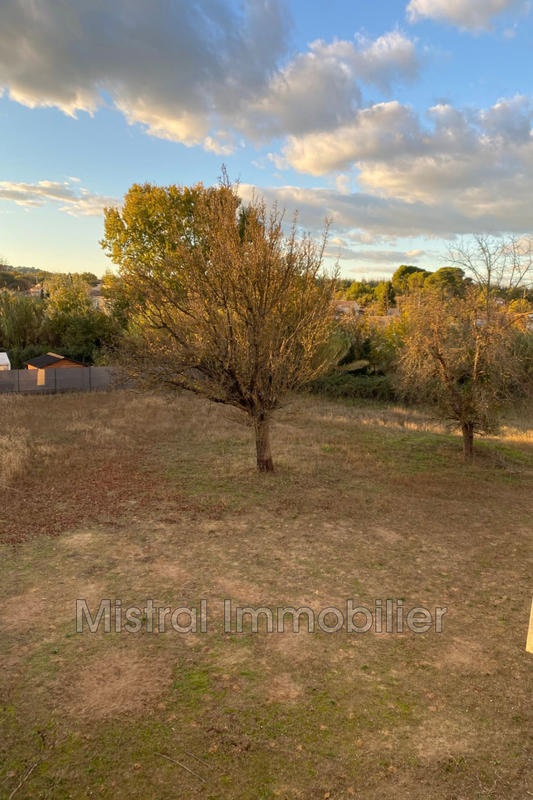 Propriété - 195 m² - 9 pièces