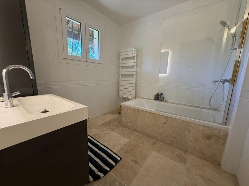 Villa - 128 m² - 5 pièces