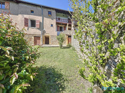 Maison ancienne - 120 m² - 4 pièces