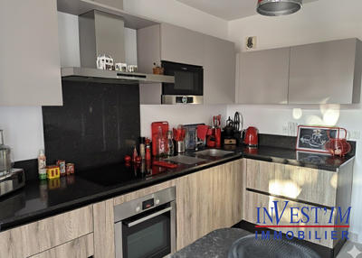 Appartement - 88 m² - 4 pièces