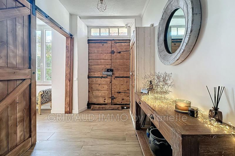 Maison - 141 m² - 5 pièces