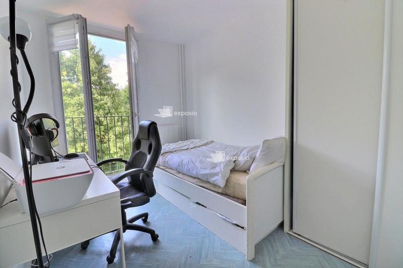 Appartement - 70 m² - 4 pièces