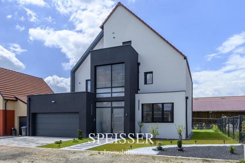 Villa - 230 m² - 7 pièces