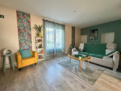 Maison - 90 m² - 3 pièces