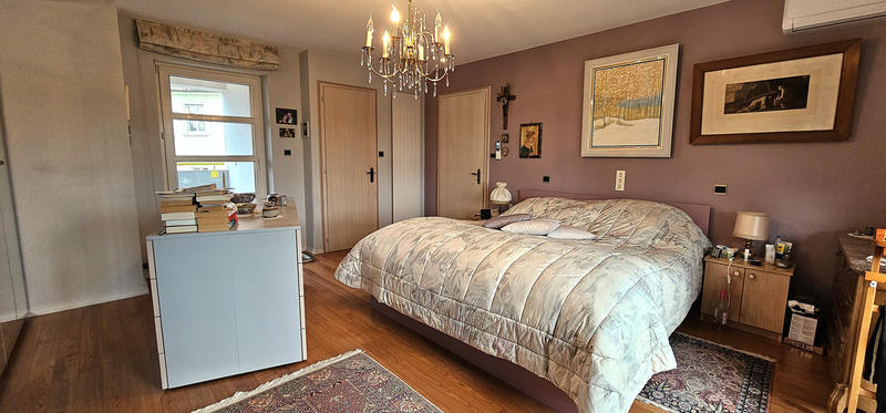 Maison - 226 m² - 7 pièces