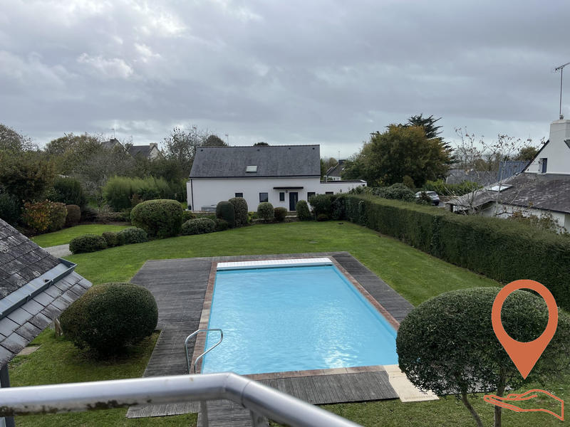 Maison contemporaine - 220 m² - 9 pièces