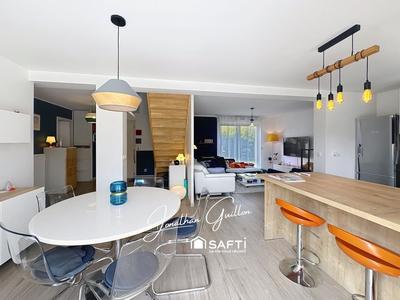 Maison - 114 m² - 5 pièces