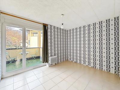 Appartement - 91 m² - 5 pièces