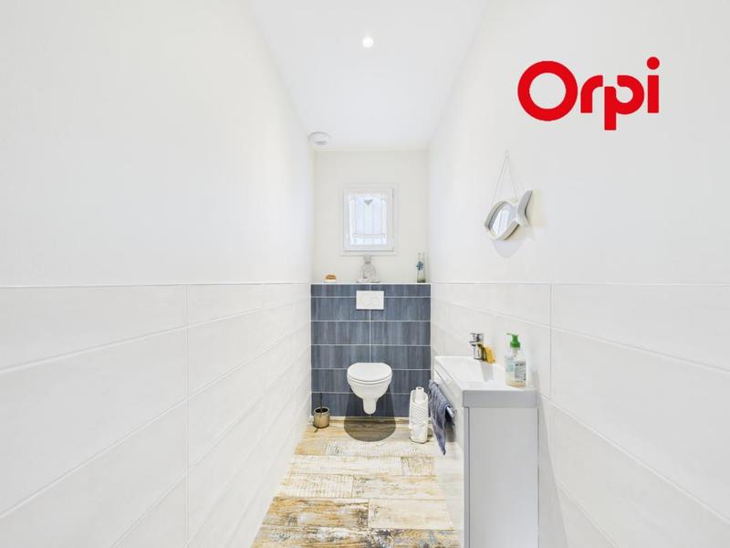 Maison - 105 m² - 4 pièces