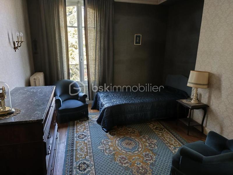 Maison de maîtres - 205 m² - 8 pièces